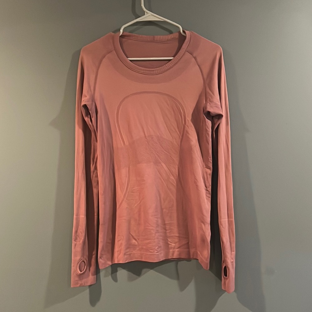 Swiftly Tech Long-Sleeve Shirt